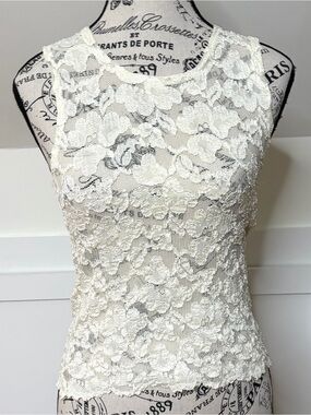 Y2K Victoria's Secret sheer floral lace tank top